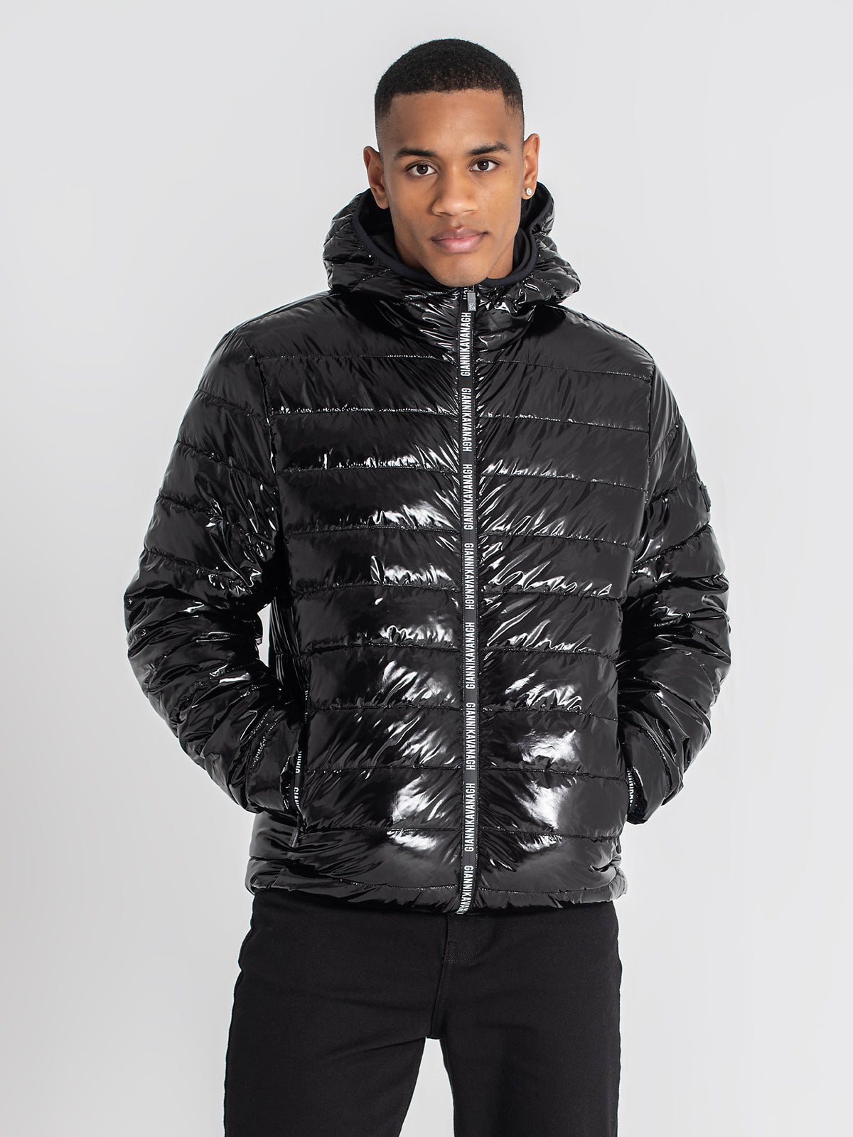 jackets / Black Loop Hoodie Jacket