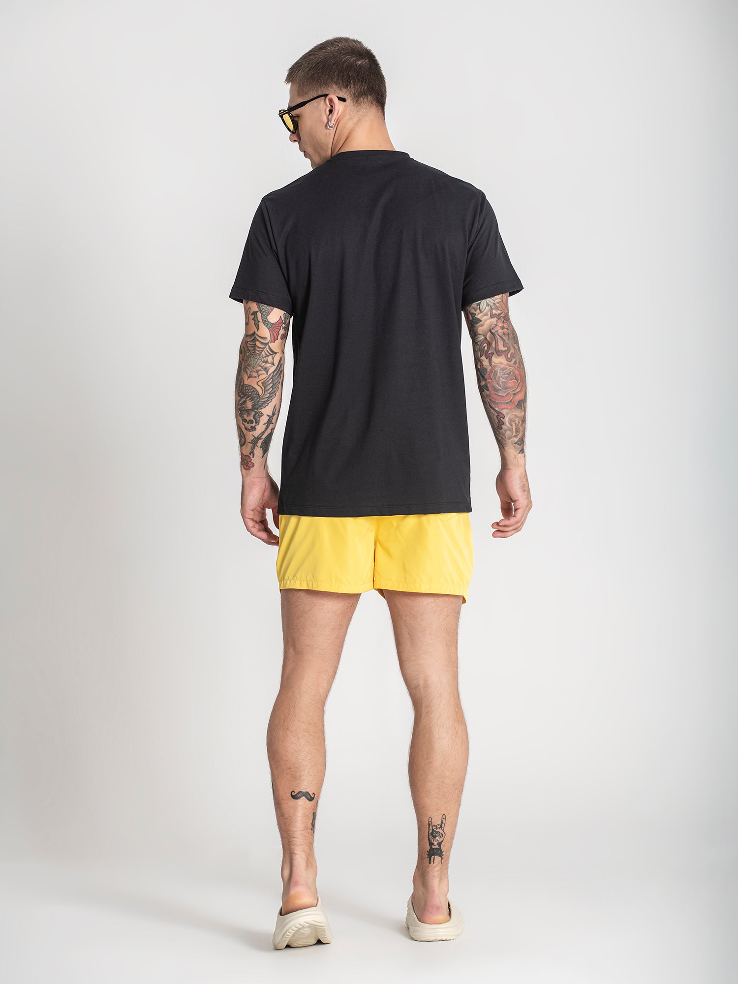 t-shirts / Black ChoKo Tee