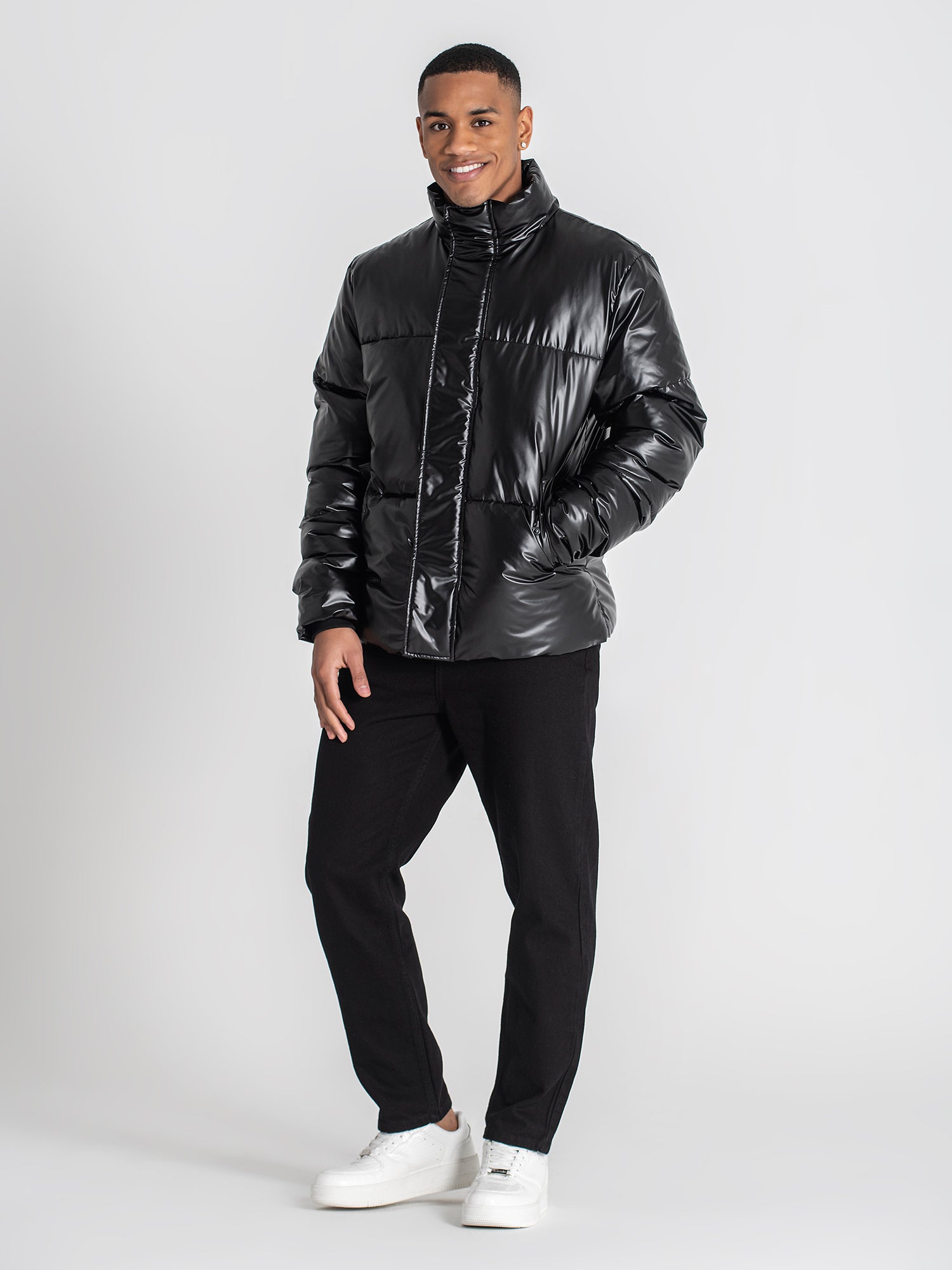 puffers / Black Statement Puffer Jacket