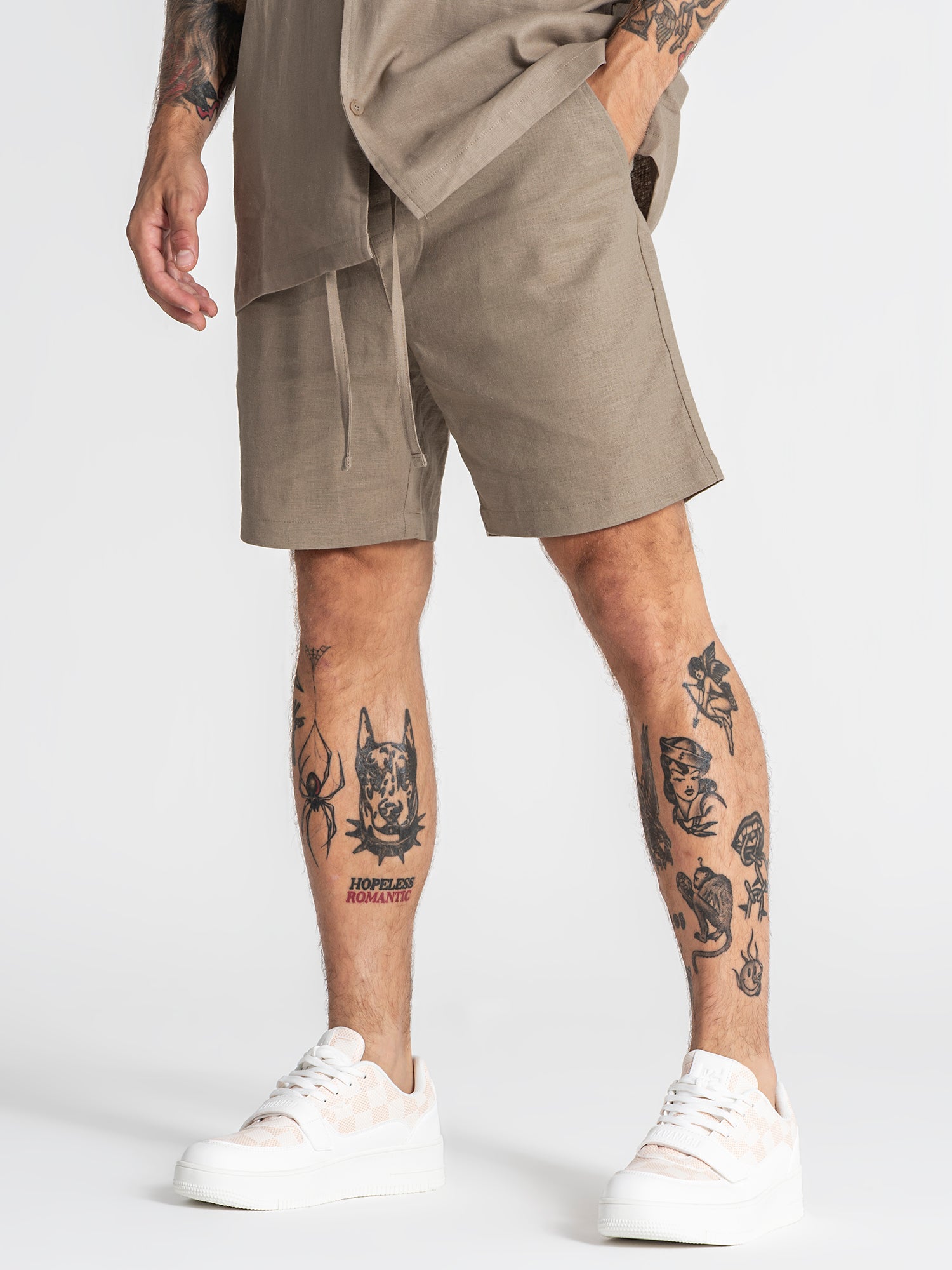 Taupe Nature Linen Shorts