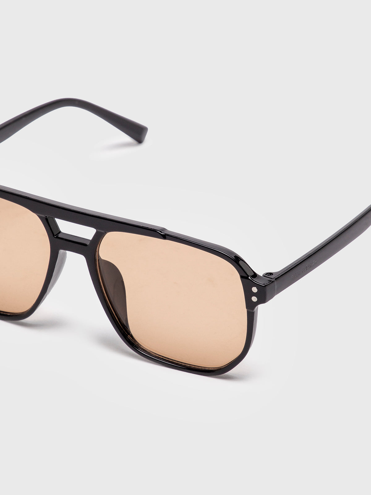 sunglasses / Peach Pilot Sunglasses