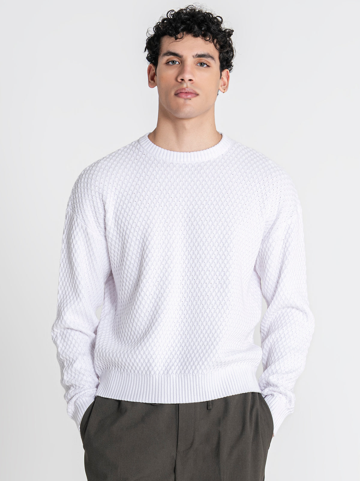 sweats / White Hexa Knit Sweater