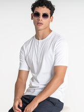 t-shirts / White Button Henley Tee