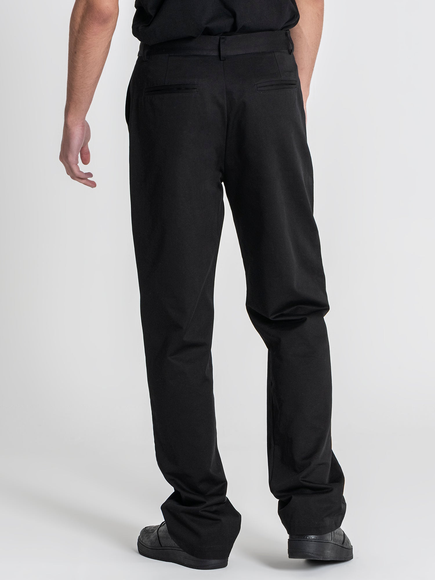 pants / Black Pleat Pants