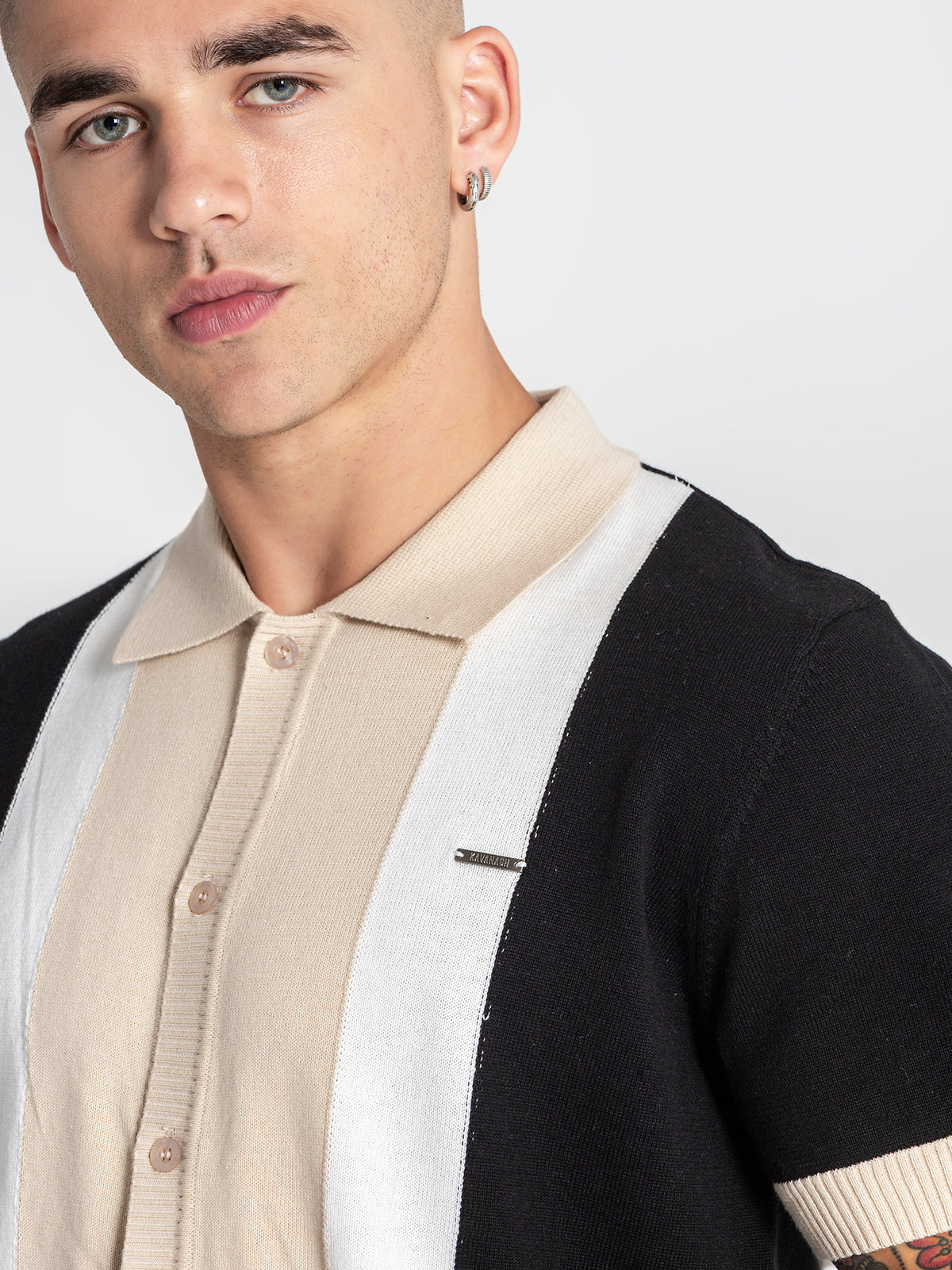 shirts / Black Tower Knit Shirt