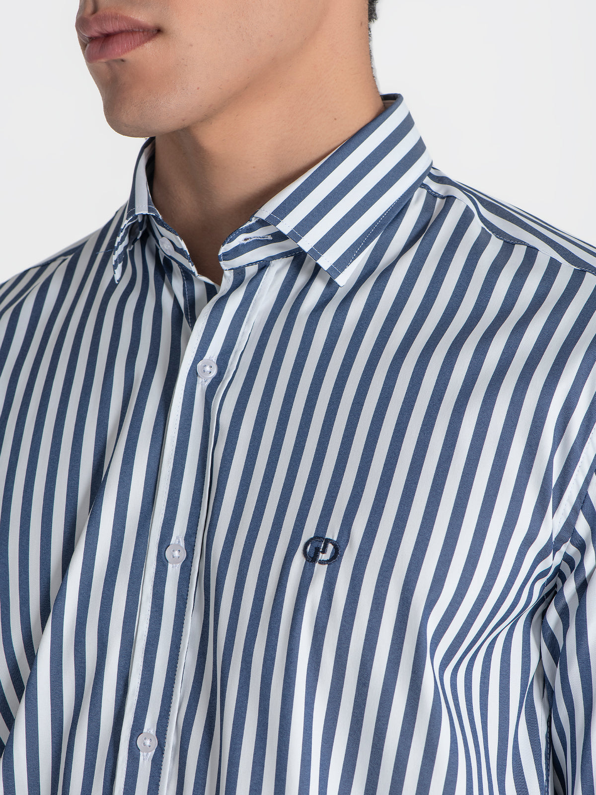 Chemise Bleu Marine Striped