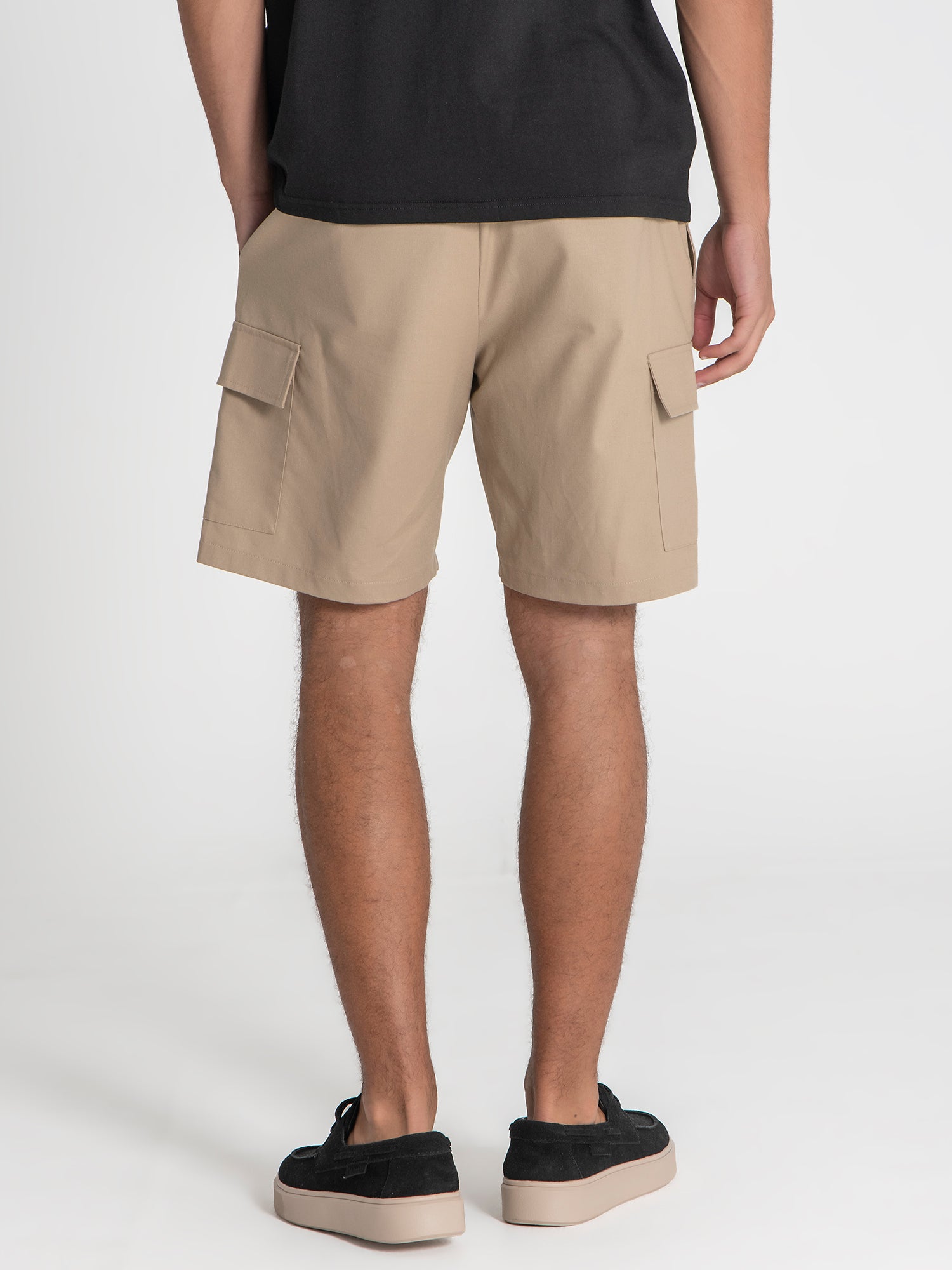 shorts / Camel Cargo Linen Shorts