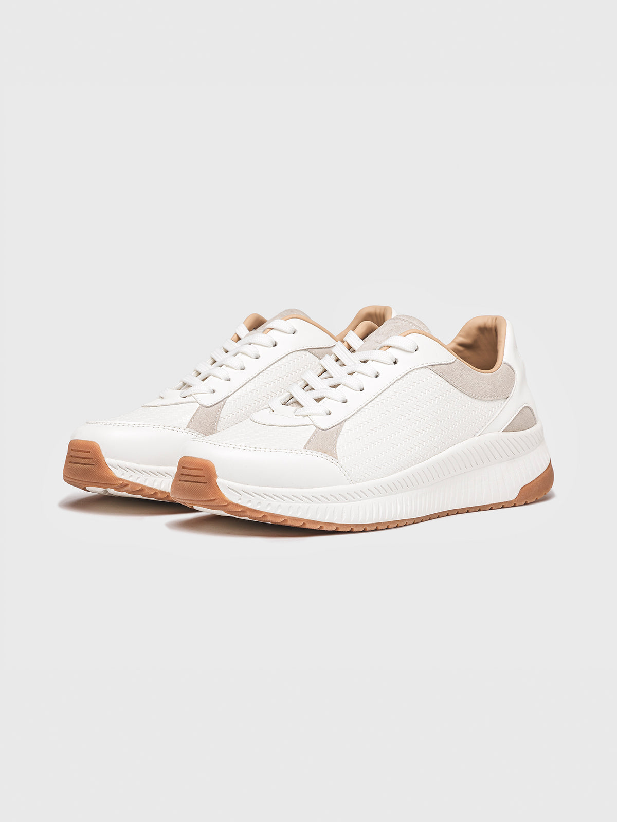 sneakers / White Tangled Sneakers