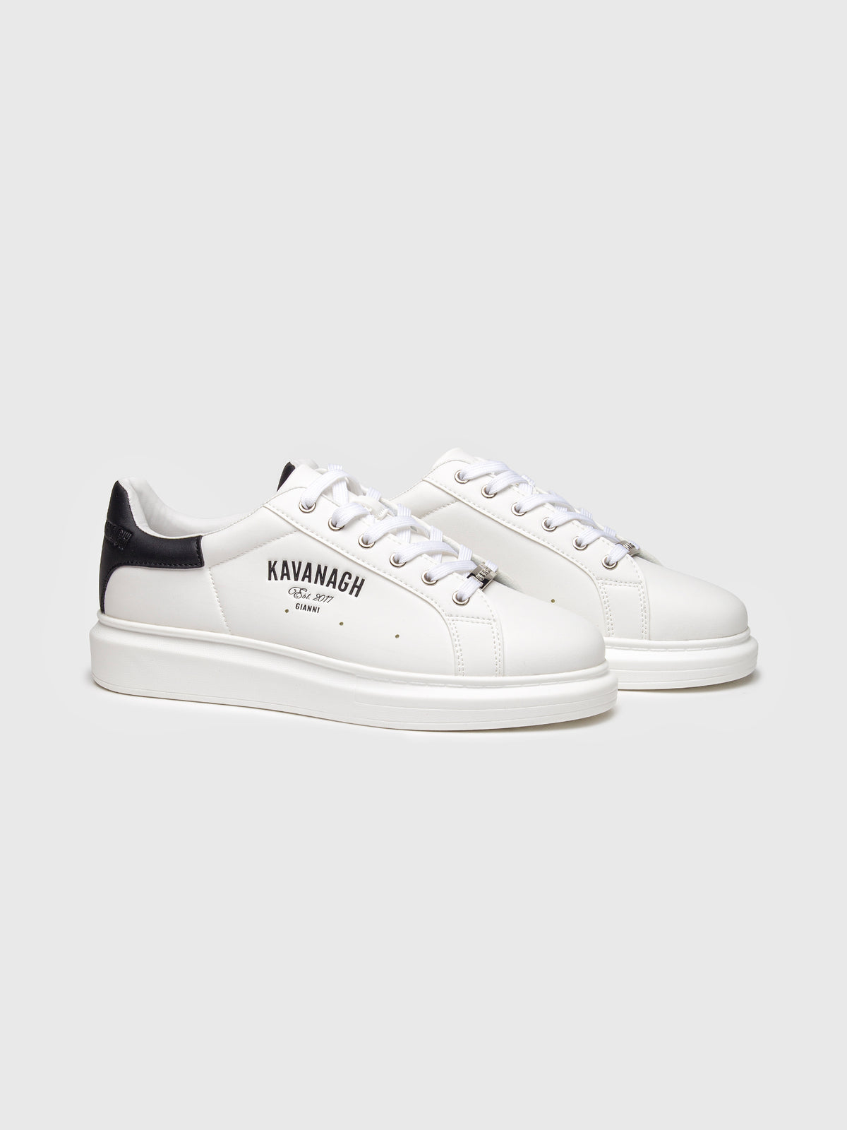 sneakers / White Statement Upscale Sneakers
