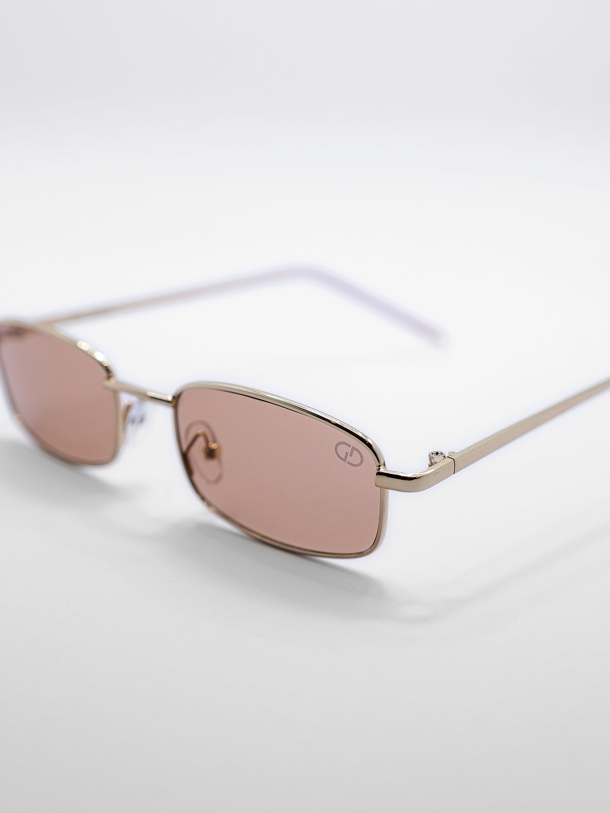 sunglasses / Beige Zelyon Sunglasses