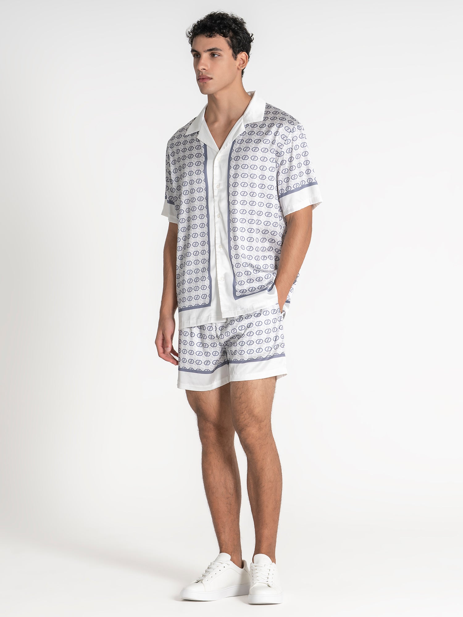 shirts / White GG Mania Satin Shirt