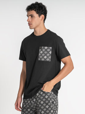 t-shirts / Black GG Pocket Tee