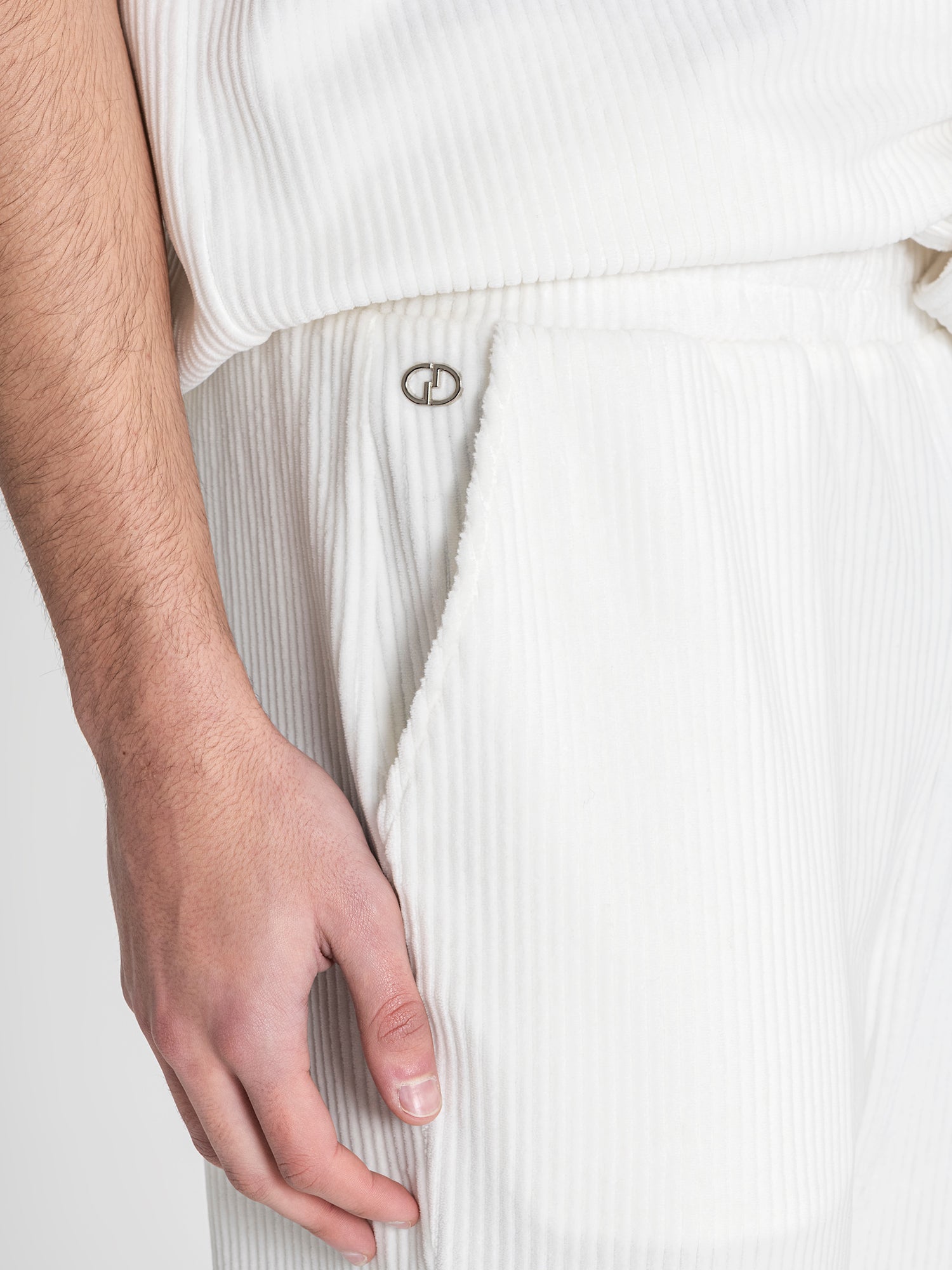 pants / White Surface Pants