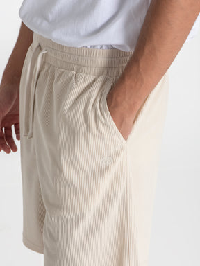 shorts / Beige Crease Shorts