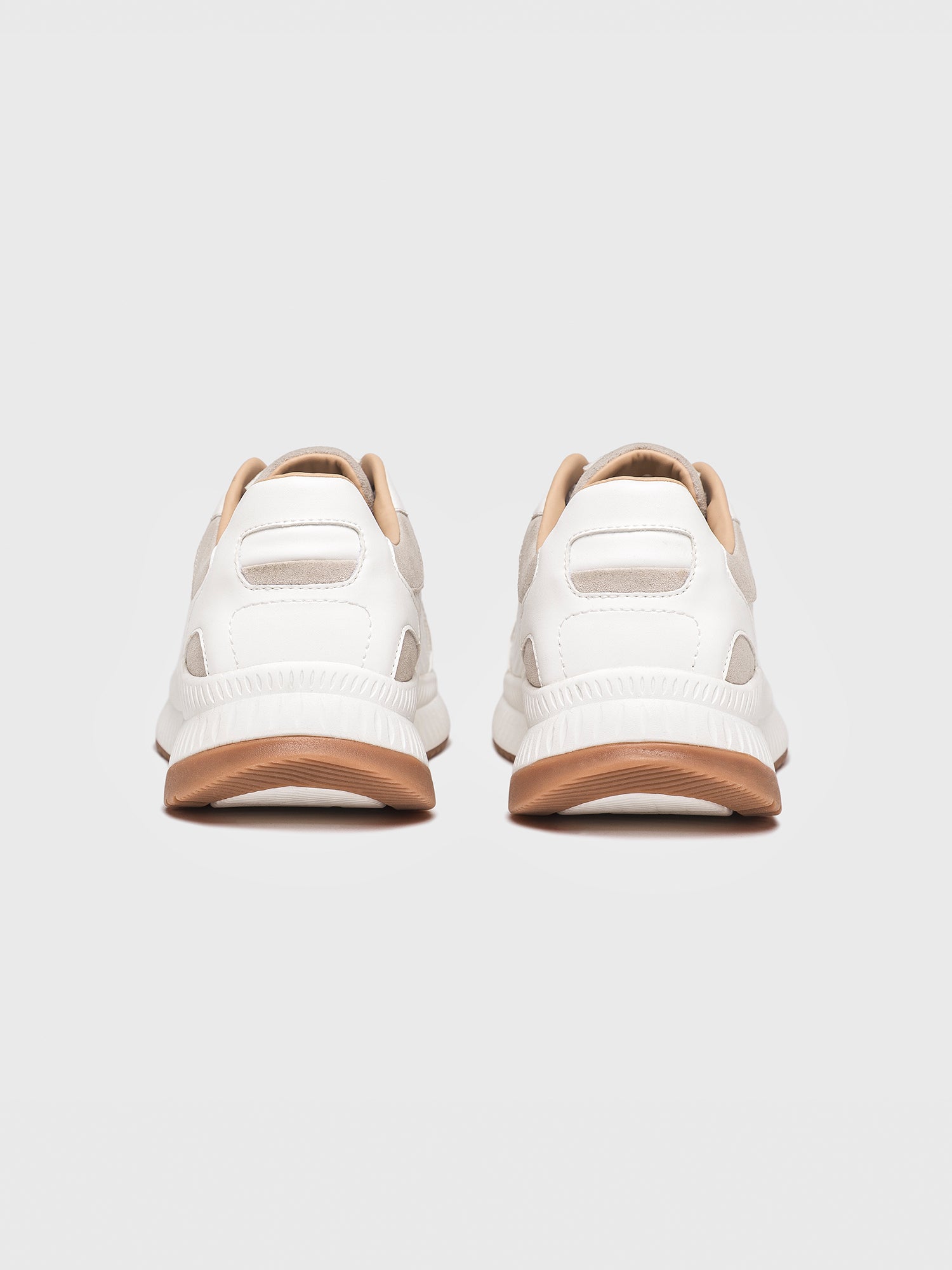 sneakers / White Tangled Sneakers