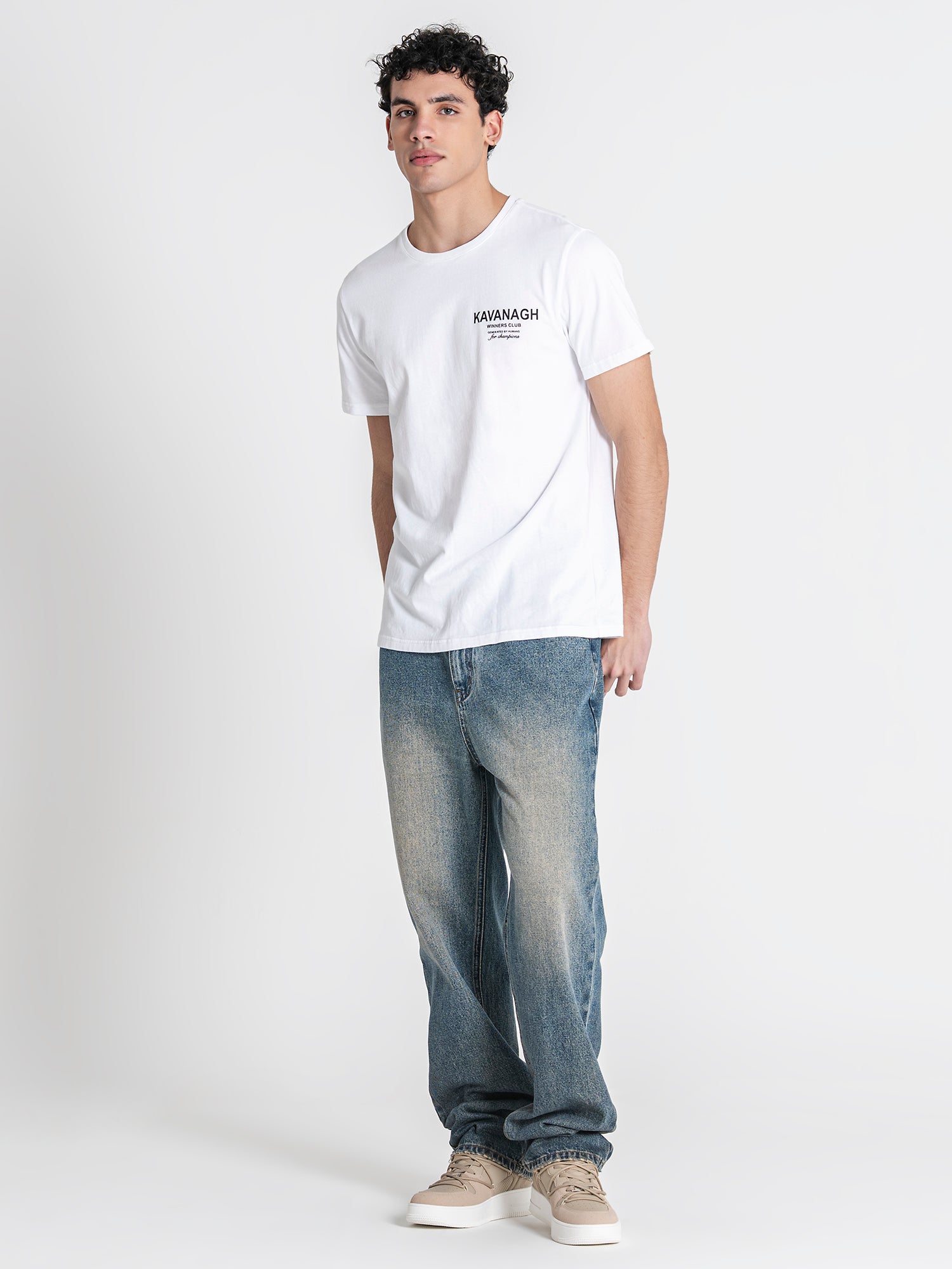 t-shirts / White The Club Tee