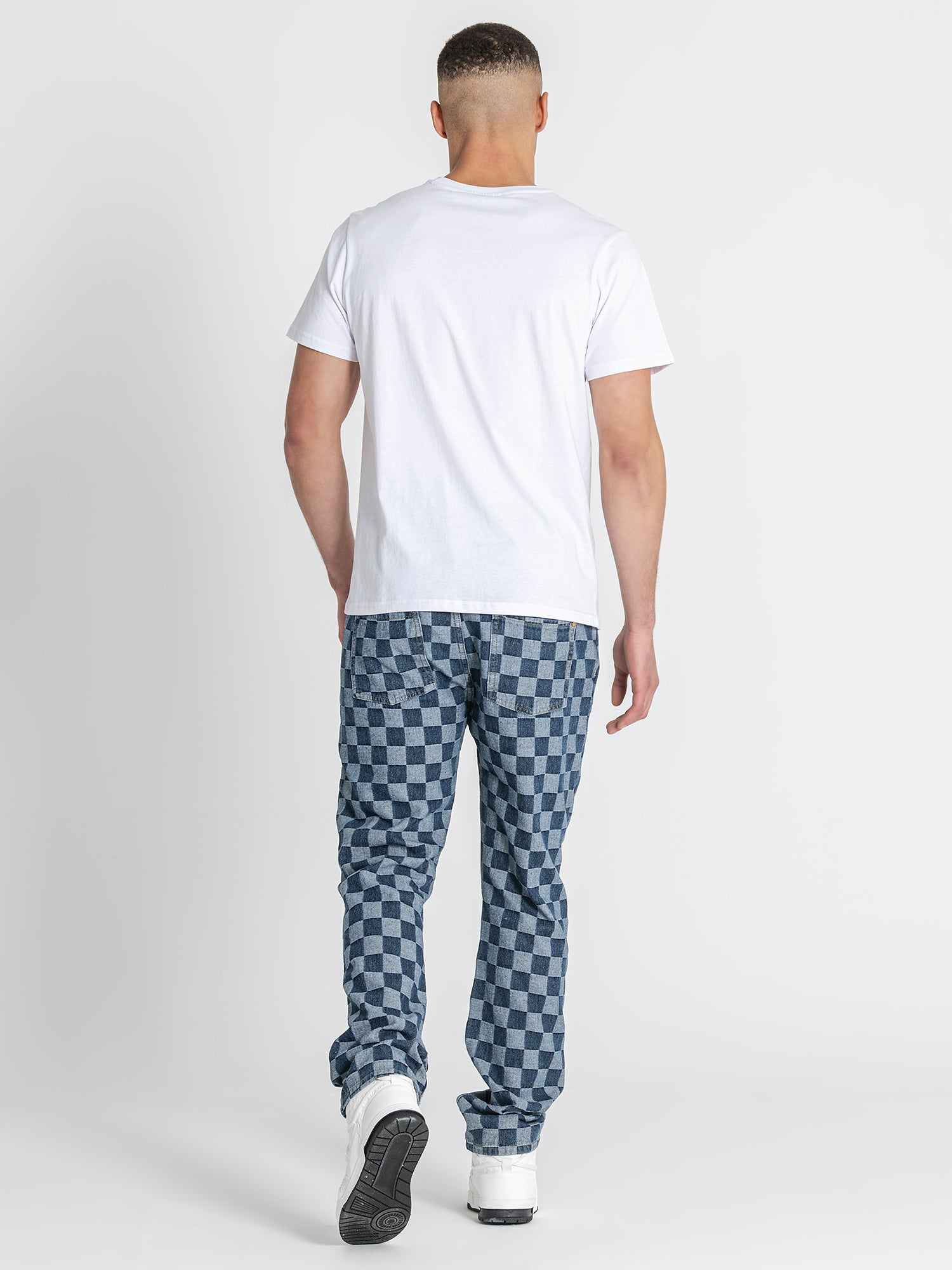 t-shirts / White Space Tee