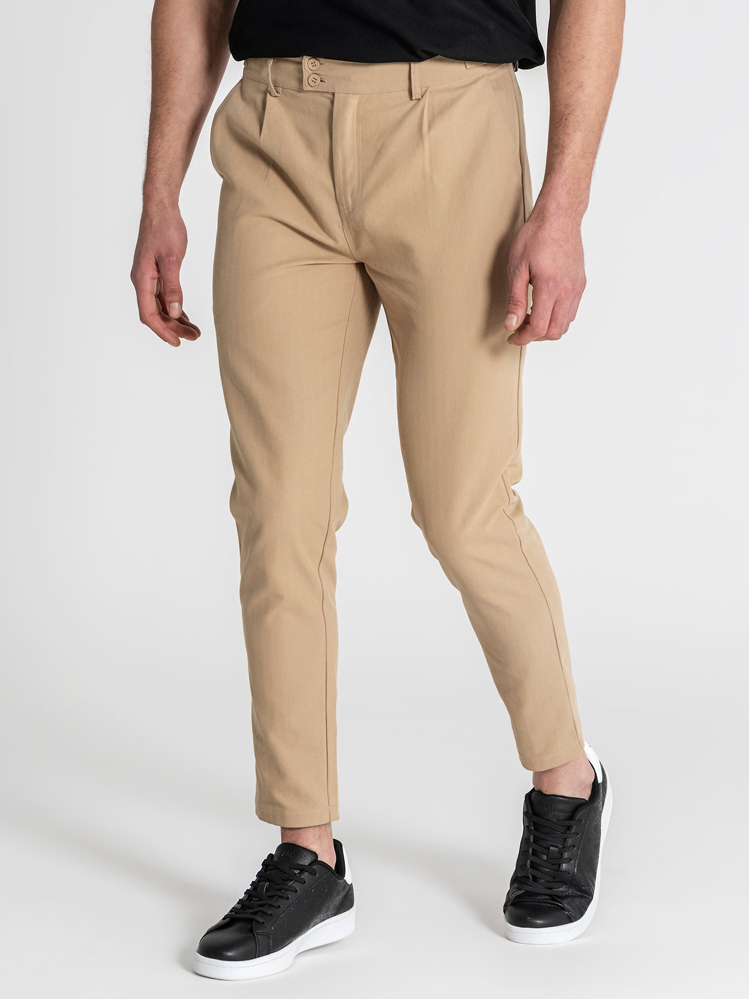 pants / Taupe Pleated Chino Pants