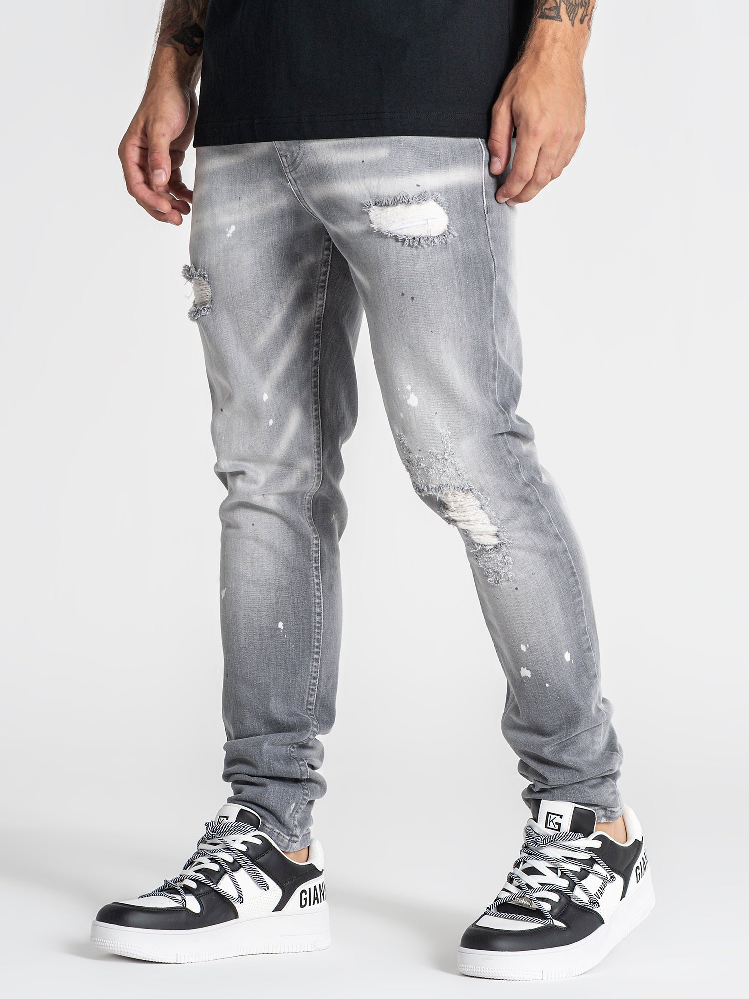 jeans / Grey Rock Slim Fit Jeans