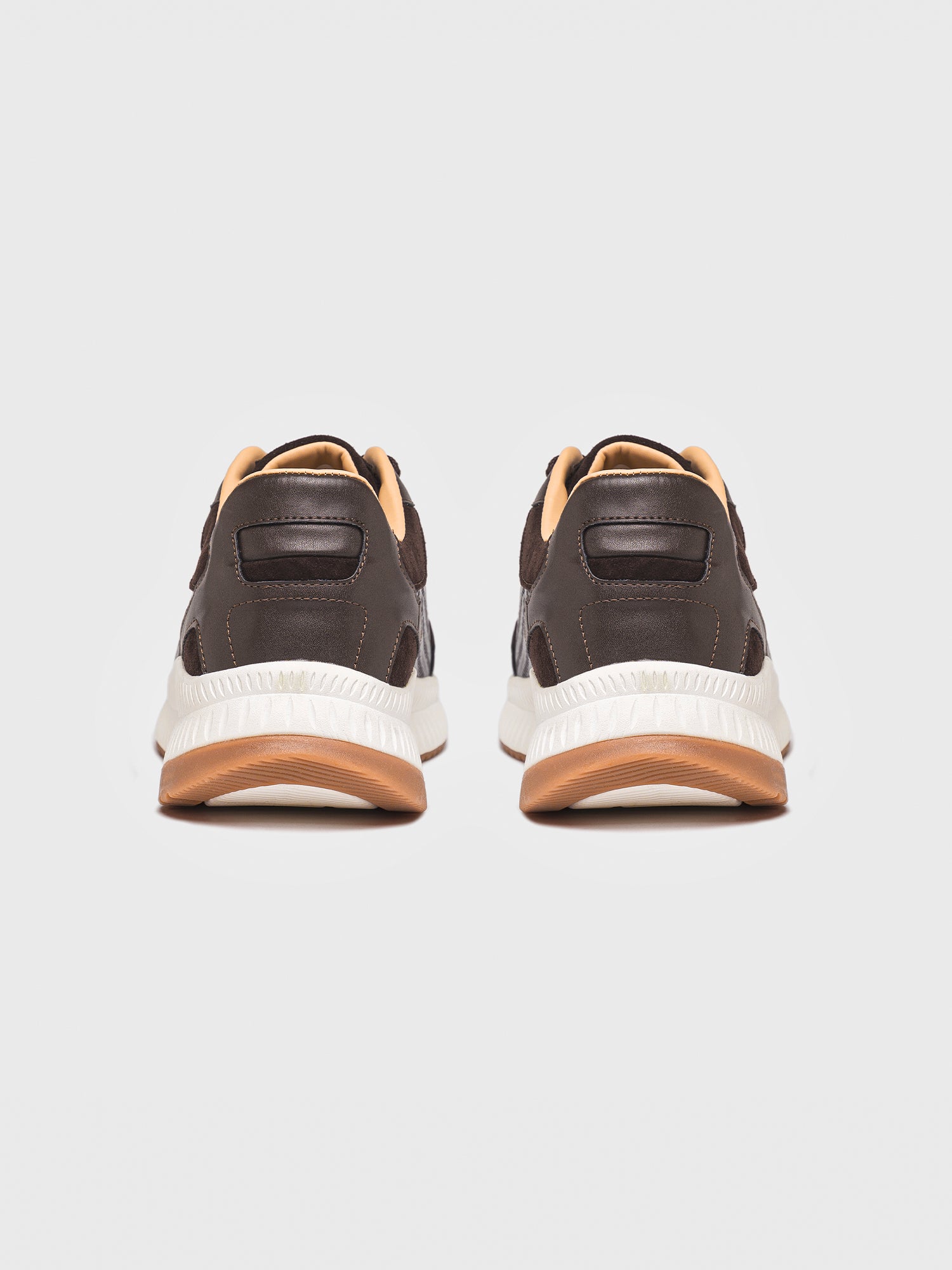 sneakers / Brown Tangled Sneakers