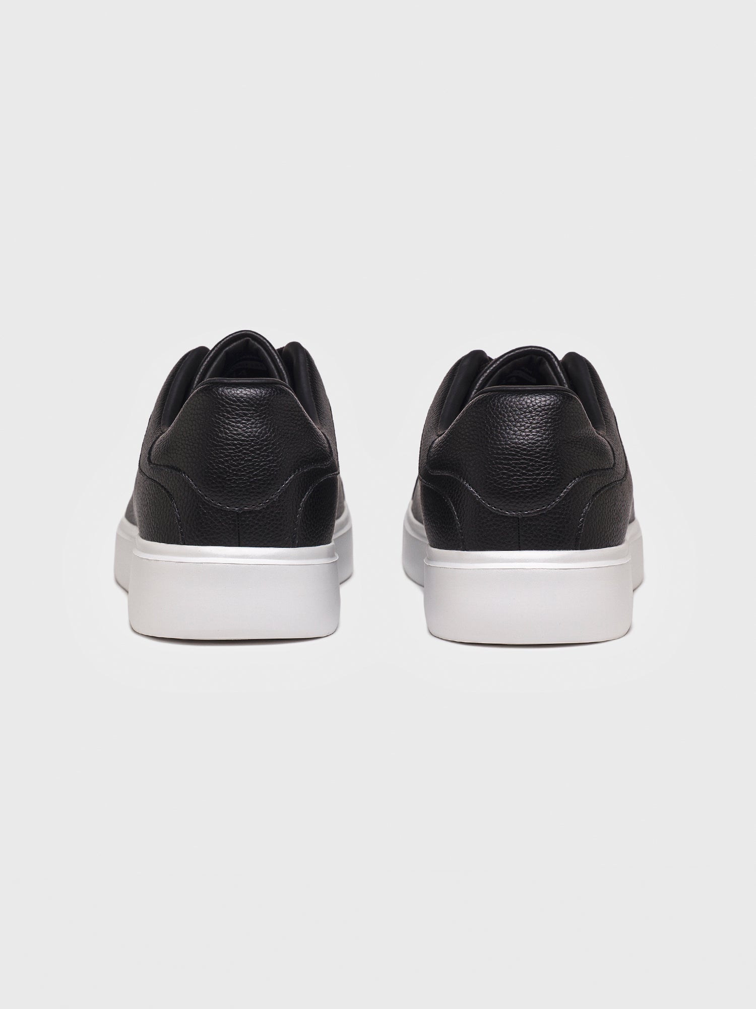 sneakers / Black Tact Sneakers