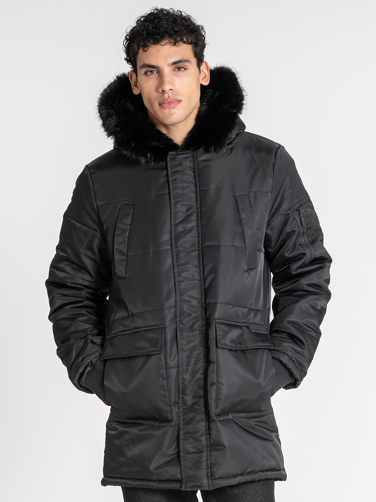 overcoats / Black Depth Coat