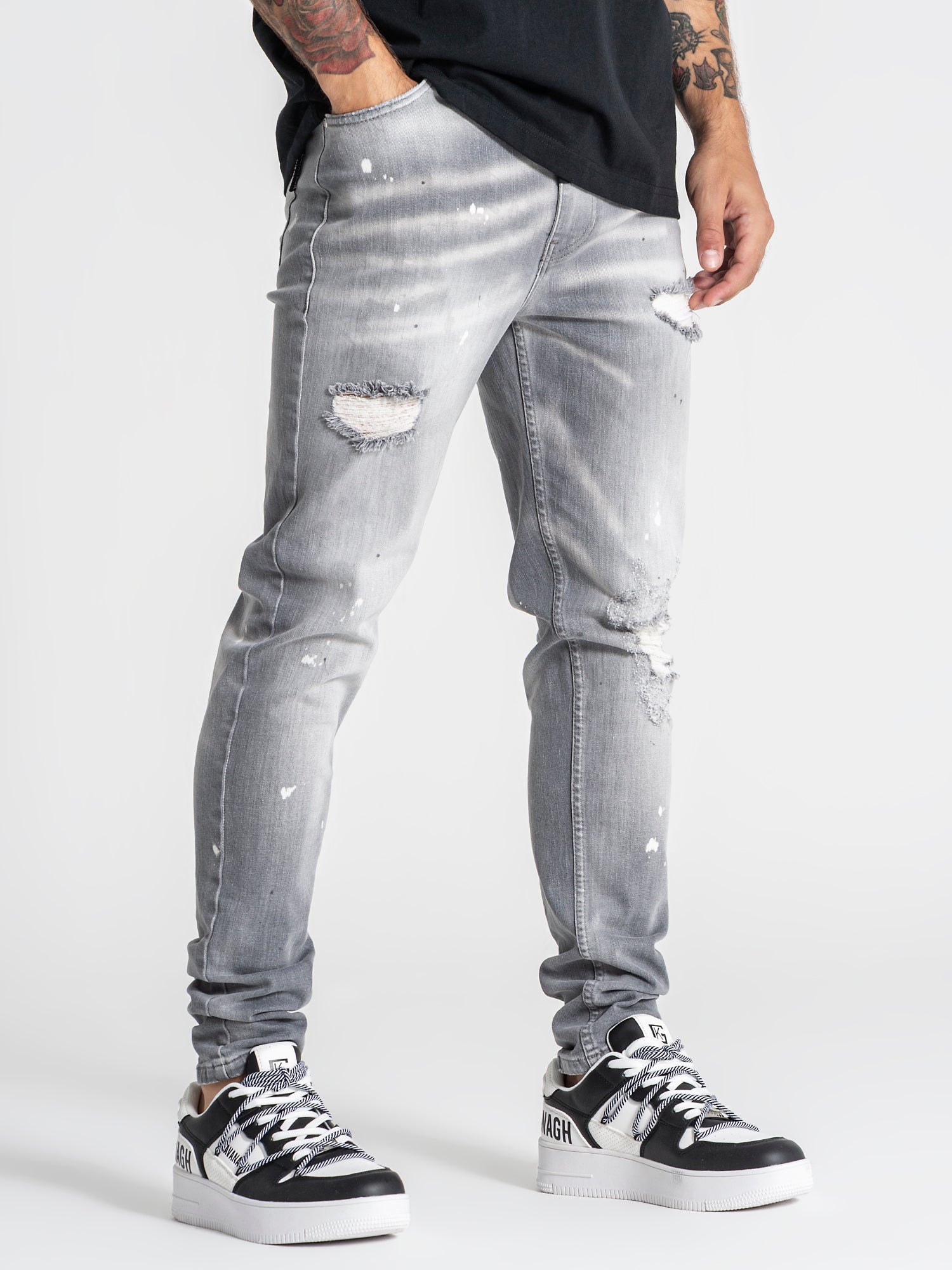 jeans / Grey Rock Slim Fit Jeans