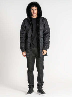 overcoats / Black Depth Coat