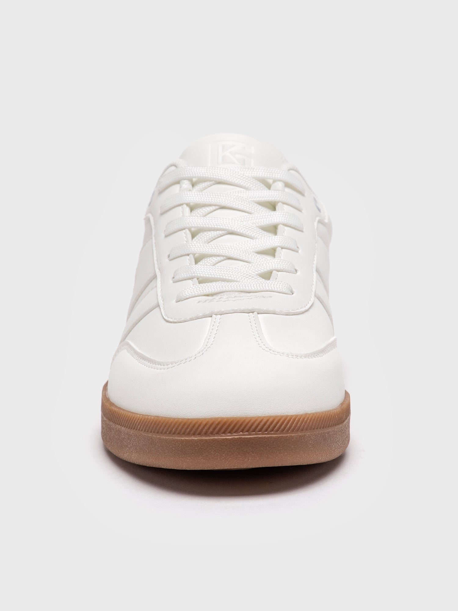 sneakers / White Soft Court Sneakers