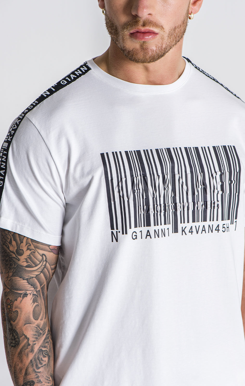 Camiseta con Cinta Barcode 2.0 Blanca